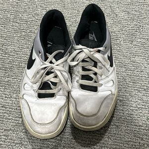Nike  shoes